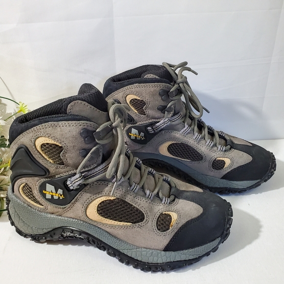 Merrell | Shoes | Merrell Chameleon 